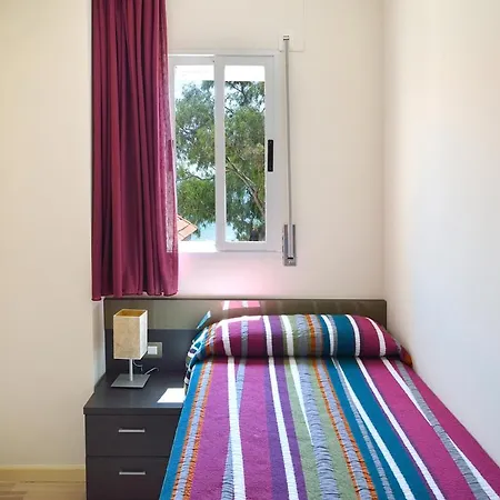 Ornis Platja Apartamento *